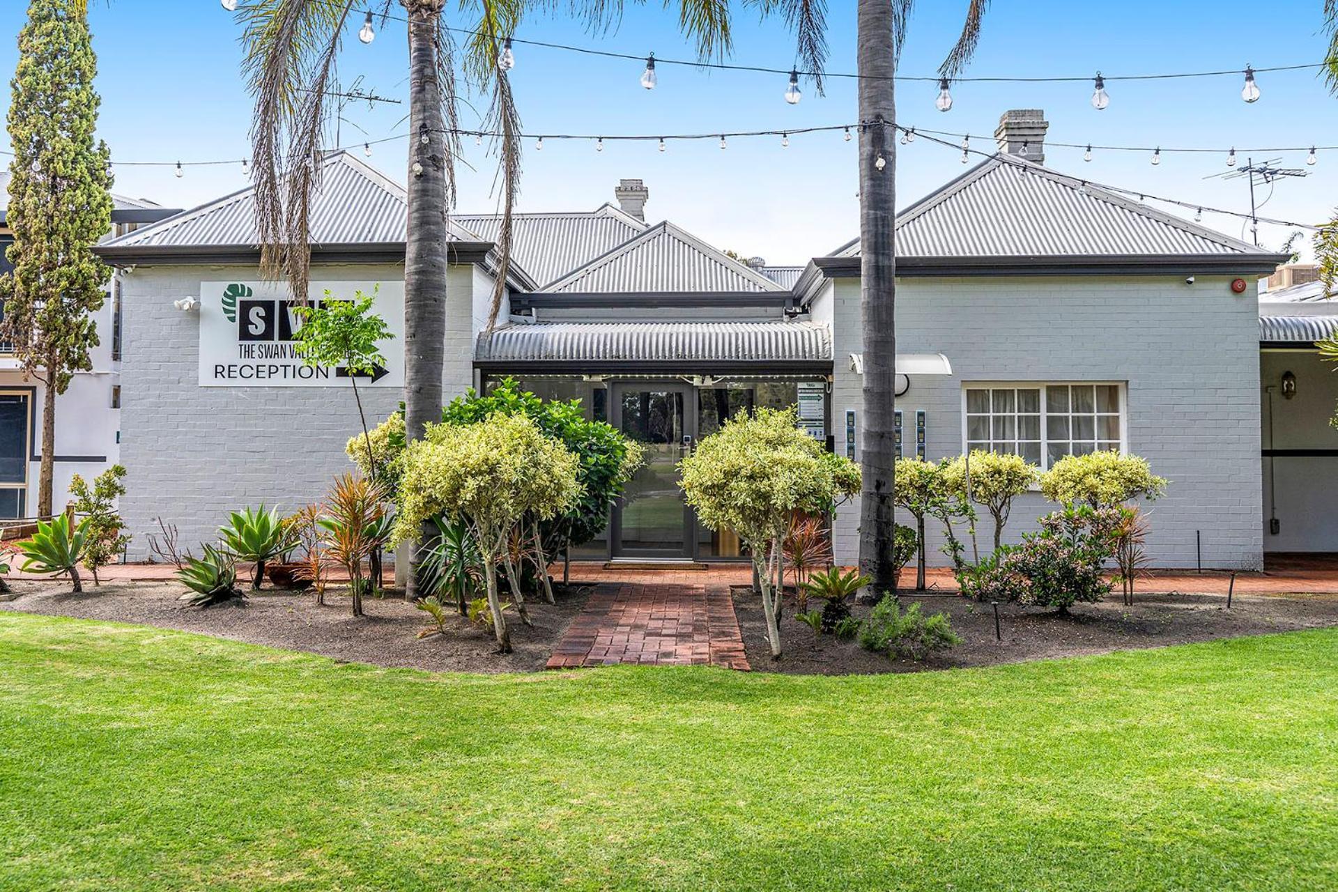 The Swan Valley Hotel Henley Brook Exterior foto